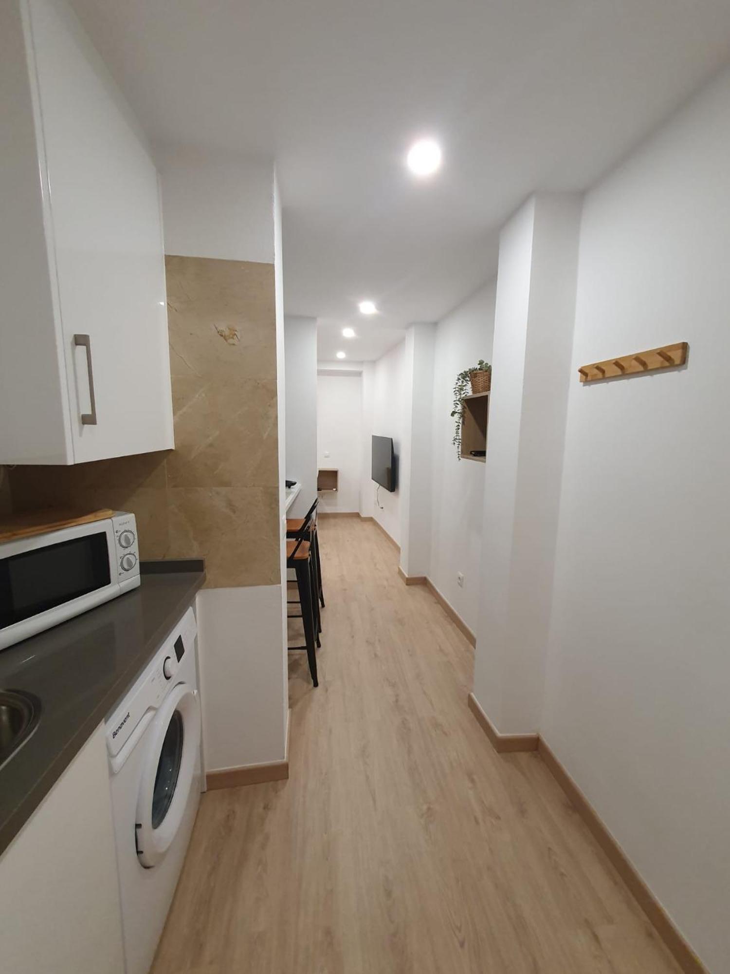 Apartmentsnoa Малага Экстерьер фото